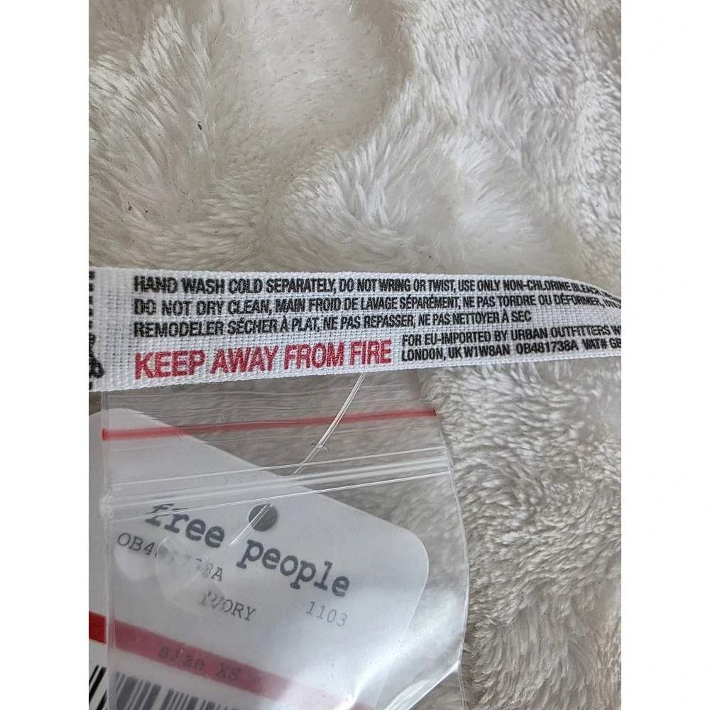 Free People Bobbi + Bricka Bralette‎ Ivory Ribbed Racerback XS OB481738A